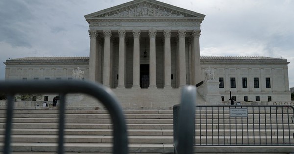 Nhiều người Mỹ phản đối chấm dứt quyền công dân theo nơi sinh