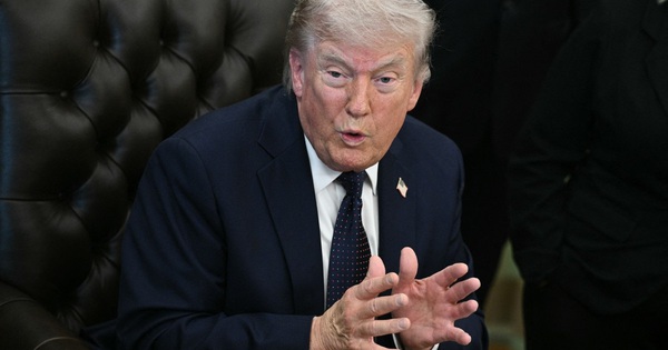 Tổng thống Trump mua trái phiếu trong nhiều lĩnh vực