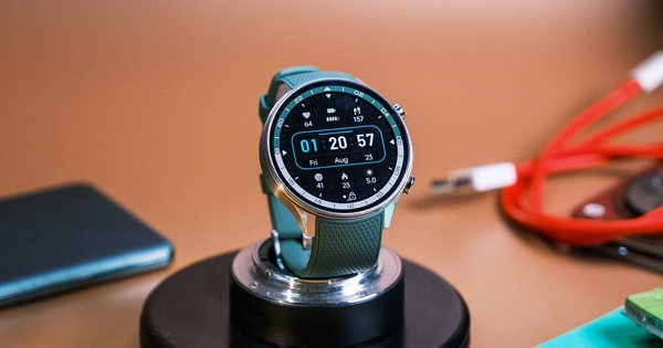 5 mẫu smartwatch Android giá mềm có thể thay thế Apple Watch