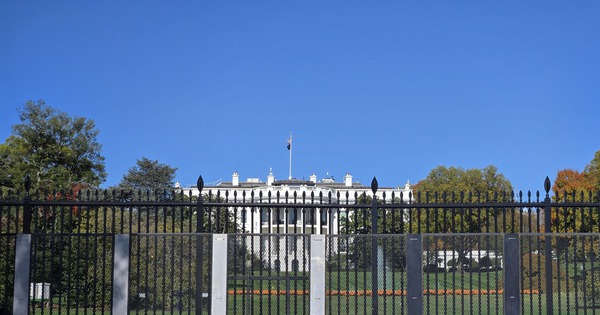 Chính quyền Trump sa thải thành viên Hội đồng Khoa học quốc gia, gây tranh cãi