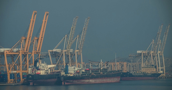 UAE bất ngờ thông báo rời khỏi Tổ chức Các nước xuất khẩu dầu mỏ