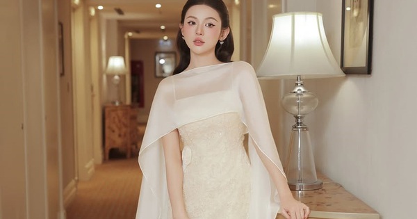 Mẹo diện đồ sáng màu giúp chị em trẻ trung, nổi bật mùa hè