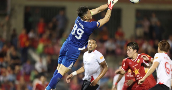 CLB CA TP.HCM khởi sắc đúng lúc để tăng tốc