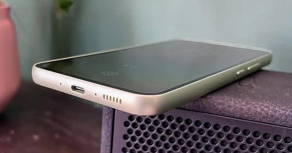 Samsung sắp mang cả 'dàn audio huyền thoại' lên smartphone