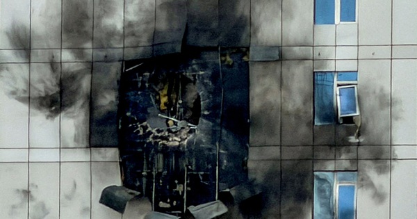 Mỹ - Iran mở rộng tấn công mục tiêu dân sự