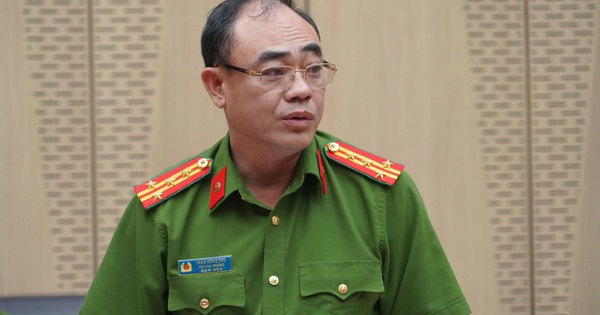 Bộ Công an nói về những nghiên cứu trước khi bán pháo hoa nổ ra thị trường