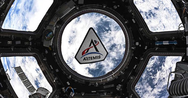 Cú bứt tốc lịch sử của phi thuyền NASA