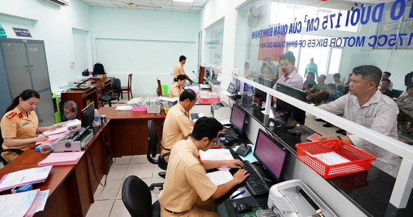 Từ ngày 8.6, dữ liệu đăng ký xe sẽ tích hợp trên VNeID và VNeTraffic