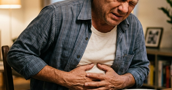 3 kiểu đau bụng không nên xem nhẹ vì có thể liên quan ung thư