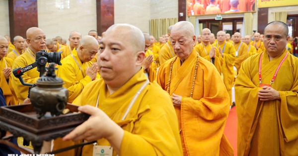 Đức Pháp chủ Giáo hội Phật giáo Việt Nam: Mong tăng ni góp sức xây dựng đất nước
