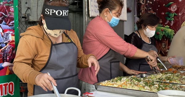 Bếp ăn 0 đồng dành cho bệnh nhân nghèo