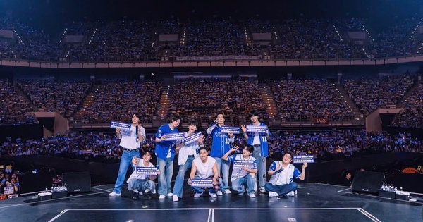 Sập lan can tại concert Super Junior: Nhiều fan rơi xuống từ khán đài và bị thương