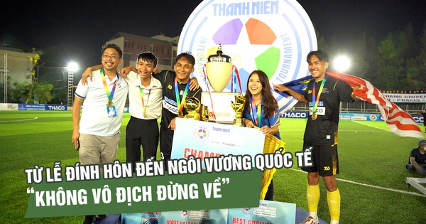 'Không vô địch đừng về': Lời dọa đáng yêu sau lễ đính hôn của trung vệ malaysia