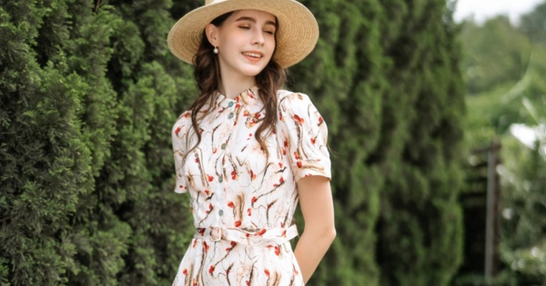 Váy hoa nhí, váy hoa trễ vai ‘phủ sóng’ tủ đồ hè