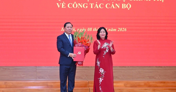 Ông Nguyễn Phi Long làm Phó bí thư thường trực Đảng ủy MTTQ, các đoàn thể T.Ư