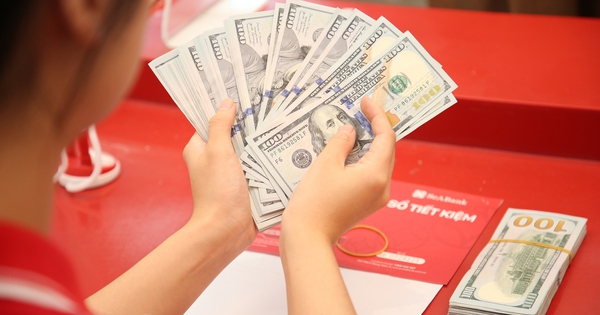 Giá USD hôm nay 8.4.2026: Quay đầu giảm khi Mỹ ngừng bắn 2 tuần với Iran