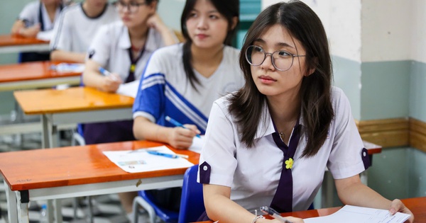 Căng thẳng phòng thi: Làm sao để tâm lý không 'nuốt chửng' kiến thức ?
