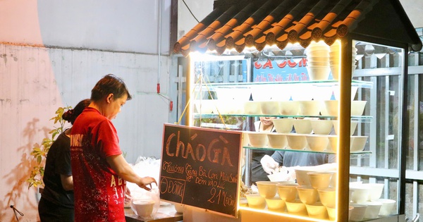 Những phần ăn miễn phí về đêm
