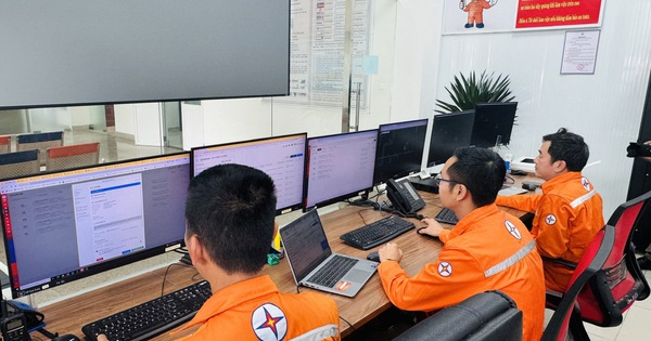 'Chuyện bây giờ mới kể...' sau hơn 20 năm gắn bó với ngành điện