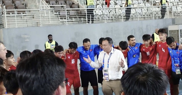 Chủ tịch VFF nói lời đặc biệt trước thành tích đặc biệt của U.17 Việt Nam, thưởng lớn 1 tỉ đồng