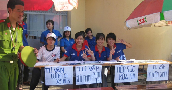 Ký ức dưới cơn mưa năm 2010 theo nam đại úy suốt cả thanh xuân