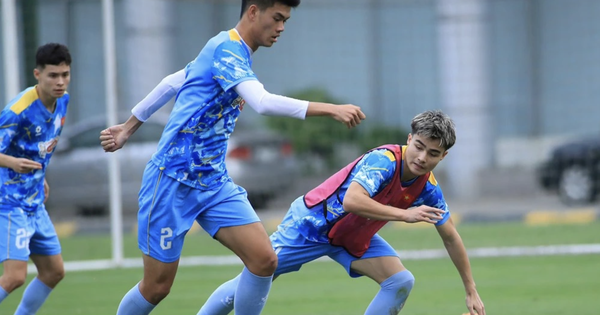 U.19 Việt Nam sang Nhật Bản rèn quân: Chia tay thủ môn Việt kiều, sao trẻ HAGL 1,95 m vắng mặt