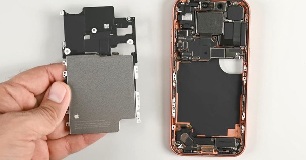 Lý do Apple chưa đưa pin Silicon-Carbon lên iPhone?