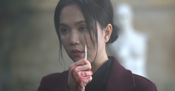 Vì sao phim có Ngọc Trinh đóng chính 'lép vế' ở phòng vé?