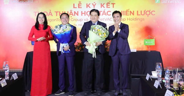 Saigontourist Group và Đất Việt VAC hợp tác du lịch và văn hóa, truyền thông giải trí