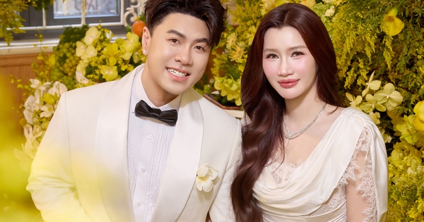 Akira Phan kết hôn với vợ CEO ở tuổi 41