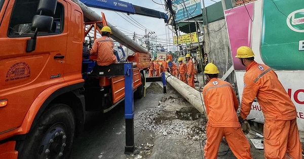 Ảnh dự thi: Giữ sáng trong đêm
