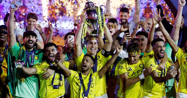 Ronaldo chơi cực hay, cùng Al Nassr vô địch Saudi Pro League