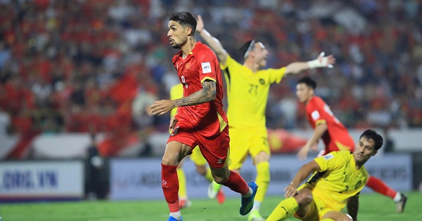 Đội tuyển Việt Nam: Khó khăn và thuận lợi tại AFF Cup 2026
