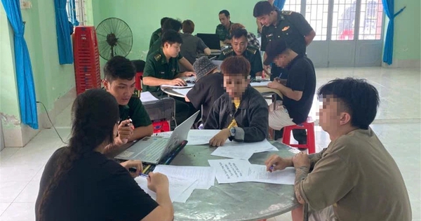 TP.HCM tiếp nhận 7 công dân Việt Nam bị Campuchia trục xuất
