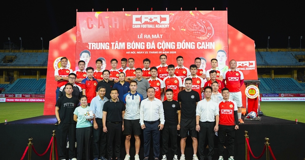 CLB CAHN có bước đi quan trọng, Quang Hải cùng Nguyễn Filip rạng rỡ có mặt