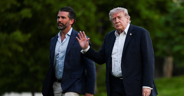 Ông Trump không dự đám cưới con trai vì 'vấn đề Iran'