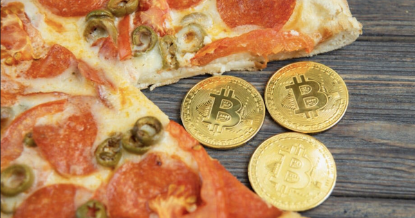 Giá Bitcoin hôm nay 23.5.2026: Kỷ niệm 16 năm 'Ngày Pizza Bitcoin'