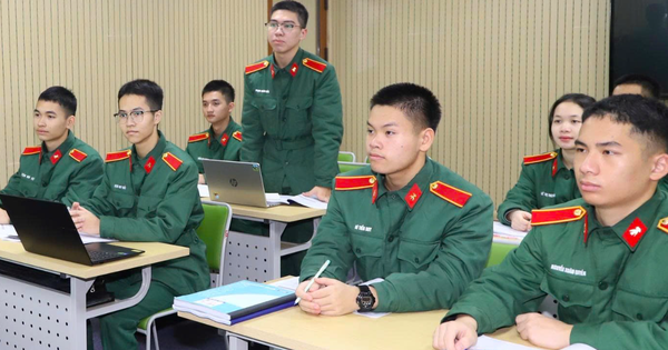 Ban Tuyển sinh quân sự Bộ Quốc phòng công bố đề tham khảo bài thi QDA