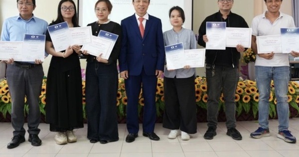 Liên đoàn Cờ Việt Nam giải trình khẩn cấp vụ bị FIDE ‘tố’ có dấu hiệu sai phạm tài chính