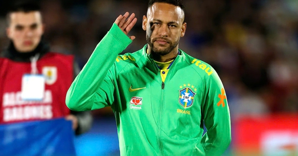 HLV Ancelotti và Neymar phơi bày sự thật về đội tuyển Brazil