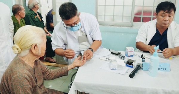 Chi phí khám sức khỏe định kỳ cho 1 người dân TP.HCM là bao nhiêu?