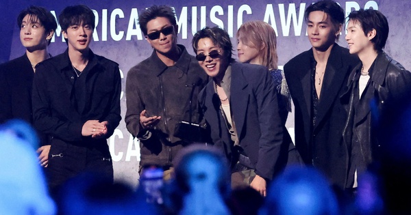 BTS 'càn quét' American Music Awards