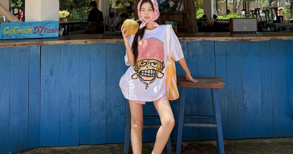 Khoe chân thon cùng mốt giấu quần năng động ngày hè