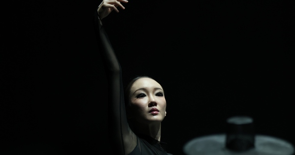 'Gat'- vở ballet gây sốt về mũ truyền thống Hàn Quốc đến Việt Nam