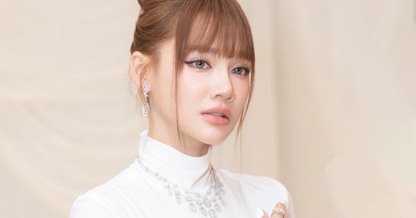 Diễn viên Nhã Phương đính chính