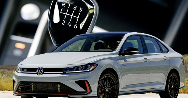 Xe sedan nhập khẩu từng phân phối tại Việt Nam 'khai tử' bản số sàn