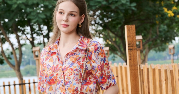 Dấu ấn vintage qua bản phối với áo sơ mi hoa, chân váy hoa cổ điển
