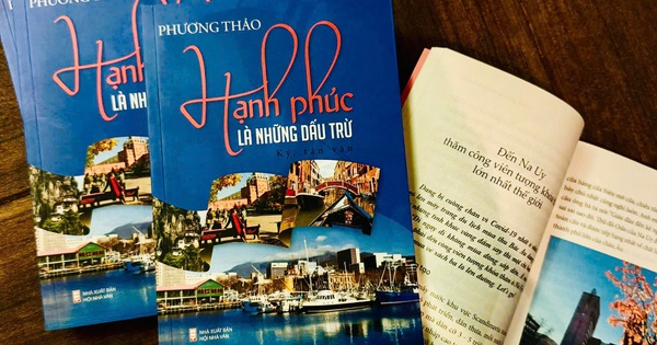 Đôi mắt biếc nhìn hạnh phúc