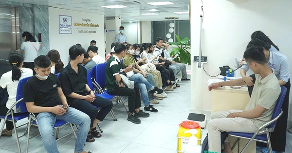 Người dân nên tự giác khám sức khỏe định kỳ