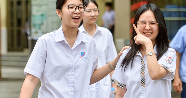 Đề thi ngữ văn vào lớp 10 'kích hoạt tư duy phản biện' của thí sinh